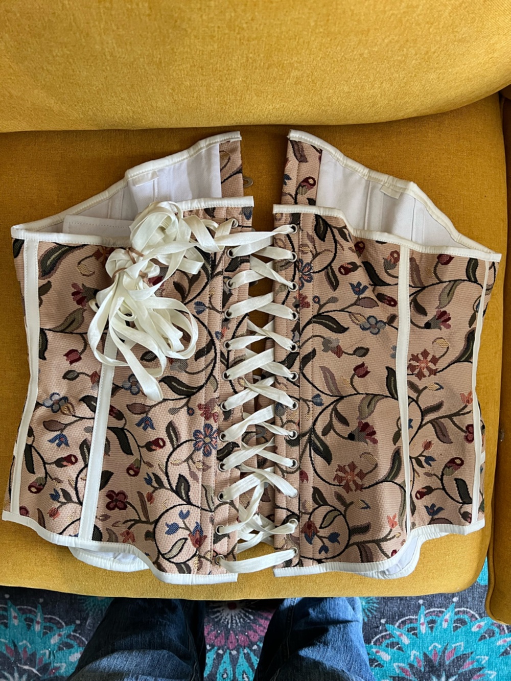 Corset Story sz 38 tapestry embroidered brocade floral corset. - Picture 7 of 11